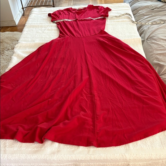 Reformation gorgeous red stretchy dress with great deep pockets - Picture 7 of 10